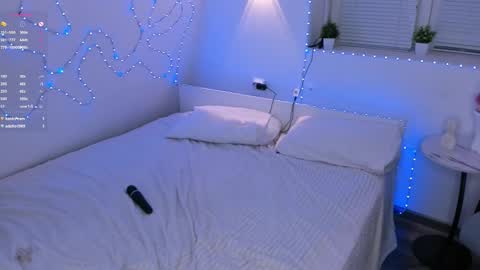 Jenny  online show from February 21, 8:59 am