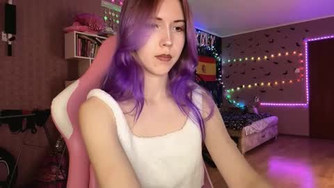 jerrienyhan online show from February 4, 1:58 pm