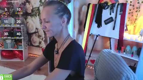 jesica_moon_peachyy online show from June 28, 5:03 am