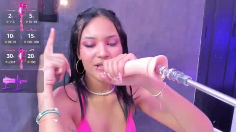 Snapshot of jess_ackerman chatting on February 22, 4:07 am Jess  online show from February 22, 4:07 am