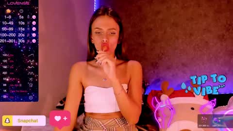 Snapshot of jess_kahawaty chatting on January 9, 11:13 pm Jess online show from January 9, 11:13 pm
