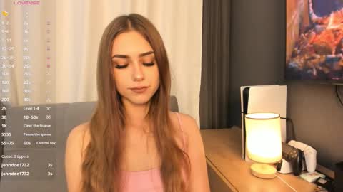 Snapshot of jess_lights chatting on September 28, 7:52 pm Jess online show from September 28, 7:52 pm