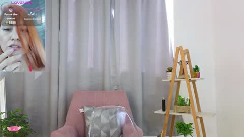 Snapshot of jessey_adams chatting on December 30, 8:58 pm bella adams online show from December 30, 8:58 pm