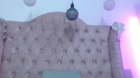 Jessica  online show from March 29, 7:29 am