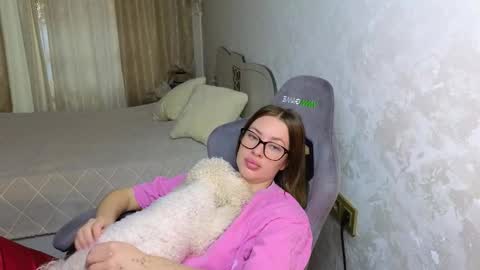 Snapshot of jessica_hanson chatting on October 22, 6:51 am Jessy online show from October 22, 6:51 am