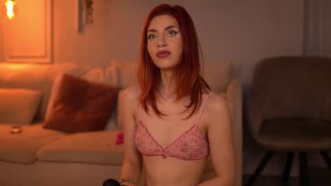 JessicaRabbit online show from June 29, 6:29 pm