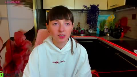 jessicaforris online show from March 11, 8:29 am