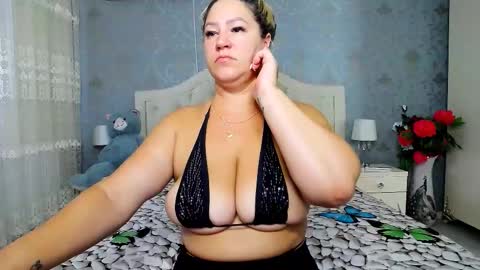 single mommy online show from September 12, 12:12 pm