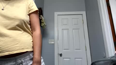 Jessica Paige online show from July 27, 11:40 am
