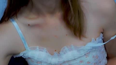 Snapshot of jessiejuss chatting on September 17, 2:15 pm JessieJuss online show from September 17, 2:15 pm