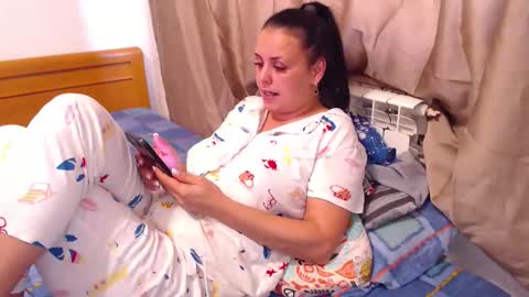 jessiestar3 online show from May 8, 7:22 am