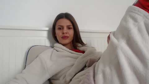 jessieryan online show from February 6, 8:07 am