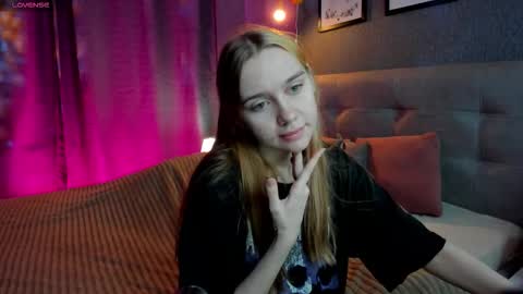 Jessie online show from November 26, 9:10 am