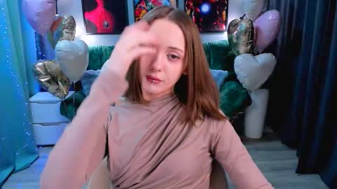 JesssWalker online show from February 17, 6:40 pm