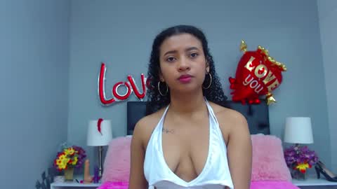 Snapshot of jessyzoe chatting on February 12, 11:18 am Jessy online show from February 12, 11:18 am