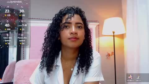 Snapshot of jessyzoe chatting on January 20, 11:02 am Jessy online show from January 20, 11:02 am