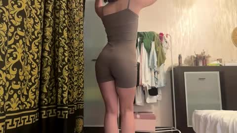 Lynn online show from December 5, 6:35 am