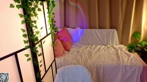 Gwen online show from May 30, 8:38 pm