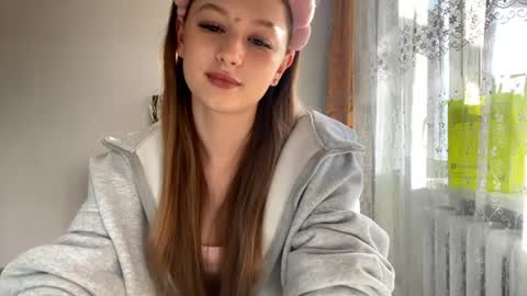 Emma online show from June 24, 10:58 am