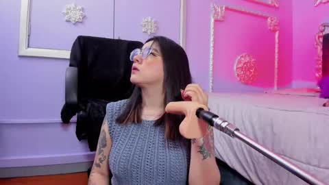 Jeyy online show from January 14, 11:59 am