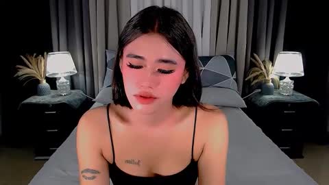 jhuliana_and_charles_room online show from September 12, 3:29 am