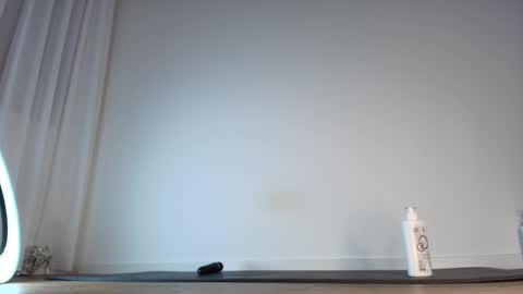 Jiyen online show from September 11, 4:35 am