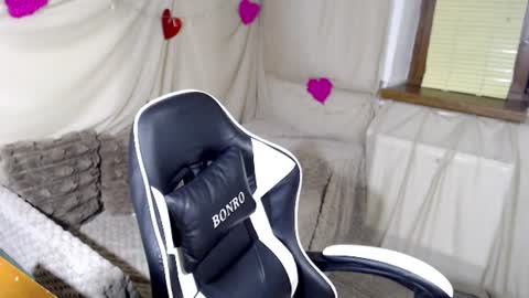 Jill online show from June 16, 6:42 pm