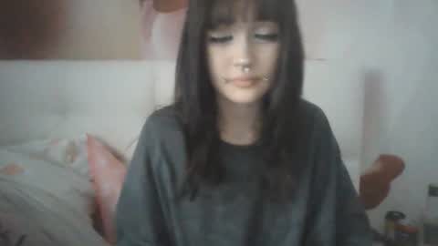 Sara online show from July 28, 4:39 pm