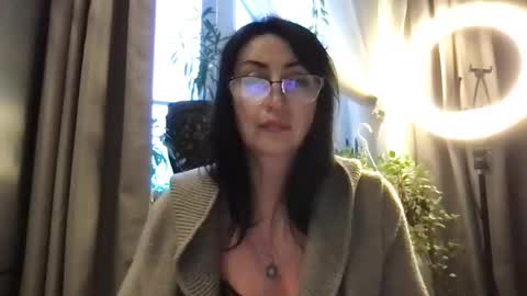 jinaluv online show from May 16, 12:13 am