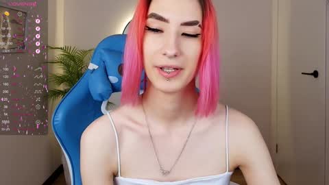 Snapshot of jinx_boom chatting on February 7, 9:05 am jinx_boom online show from February 7, 9:05 am