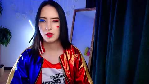 Snapshot of jinx_boom chatting on October 30, 2:25 am jinx_boom online show from October 30, 2:25 am