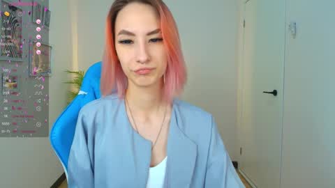 Snapshot of jinx_boom chatting on February 28, 8:53 am jinx_boom online show from February 28, 8:53 am