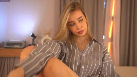 Jenny online show from February 11, 8:16 am