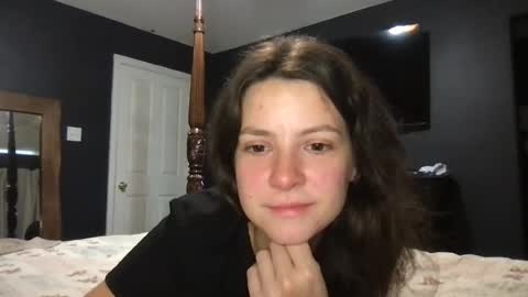 jlynn1997 online show from July 28, 9:47 pm