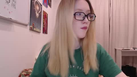 joan_kiss online show from March 21, 5:51 pm