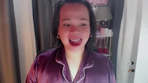 Joana online show from April 19, 8:44 pm