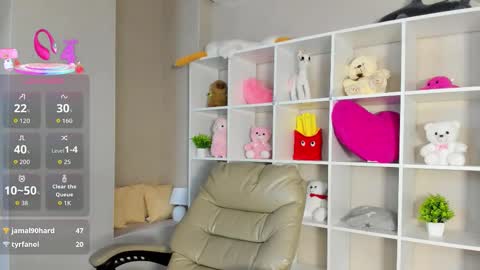 joann_shermann online show from October 5, 1:32 am