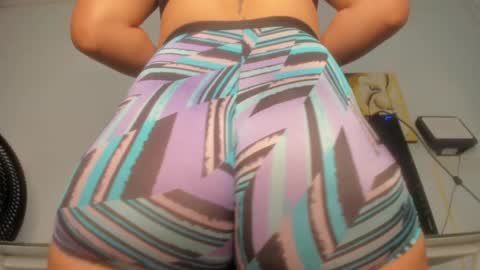 joanyo_brown online show from December 25, 9:22 pm