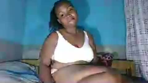 joenah012 online show from August 2, 7:44 am