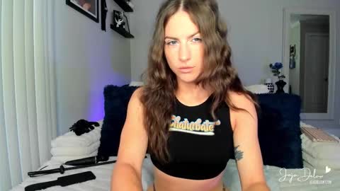 Snapshot of jojodelow chatting on October 19, 11:07 pm online show from October 19, 11:07 pm