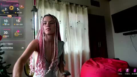 jolie_reyes1 online show from January 6, 6:41 pm