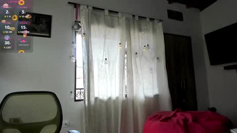 jolie_reyes1 online show from December 21, 6:44 pm