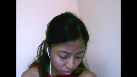 joliekah27 online show from May 18, 7:47 am
