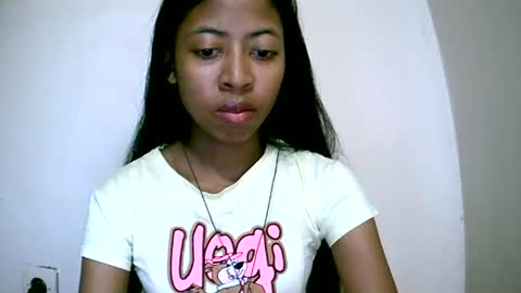 joliekah27 online show from June 17, 8:37 am