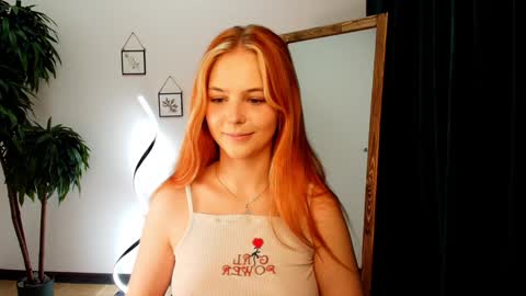 Snapshot of jolly_bean chatting on January 26, 8:36 am Polly  online show from January 26, 8:36 am