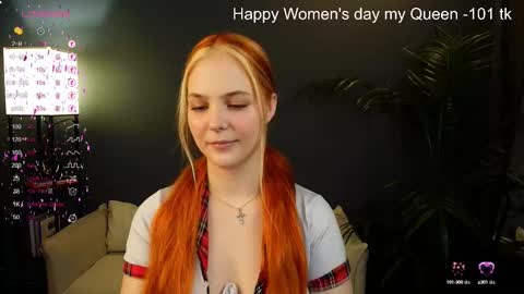 Snapshot of jolly_bean chatting on March 8, 12:39 pm Polly  online show from March 8, 12:39 pm