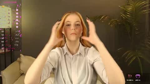 Snapshot of jolly_bean chatting on February 26, 2:41 am Polly  online show from February 26, 2:41 am