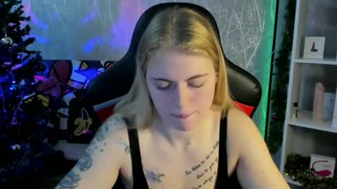 Jolly online show from December 19, 4:27 am