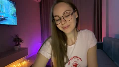 jolly_dollyy online show from March 15, 7:05 pm