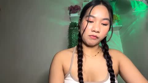 Emma online show from July 28, 3:21 pm